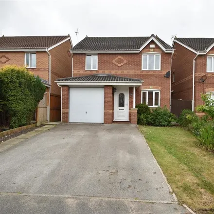 Rent this 3 bed house on 9 Cheddon Way in Pensby, CH61 8TR