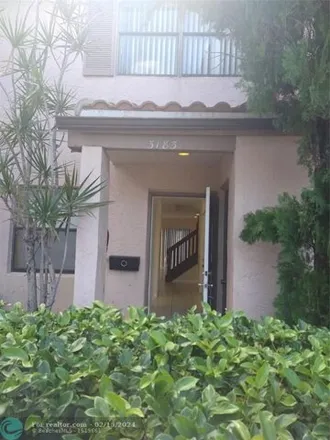 Rent this 2 bed condo on Forest Hills Elementary School in 3100 Northwest 85th Avenue, Coral Springs