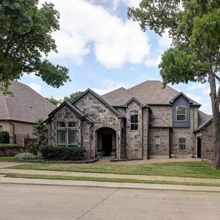 Buy this 4 bed house on 4352 Crestwood Court in Grapevine, TX 76051