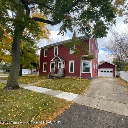 Buy this 3 bed house on 114 West Broad Street in Eaton Rapids, Eaton County