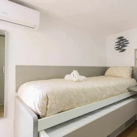 Rent this 3 bed house on Cale Las Labradoras in 35330 Las Palmas de Gran Canaria, Spain
