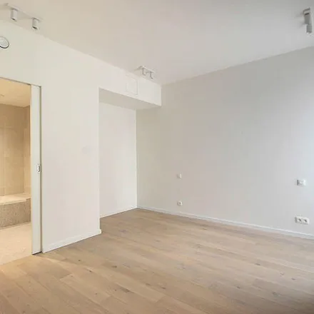 Rent this 1 bed apartment on Boulevard du Triomphe - Triomflaan 211 in 1160 Auderghem - Oudergem, Belgium