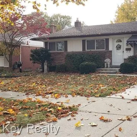Buy this 3 bed house on 3380 Richmond Avenue in Lincoln Park, MI 48146