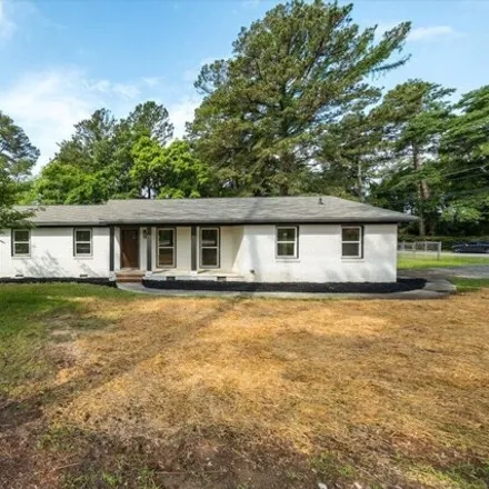 Buy this 4 bed house on 1440 Forest Hill Rd in Macon, Georgia