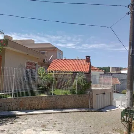Buy this 6 bed house on Rua Jornalista Ildefonso Juvenal 100 in Capoeiras, Florianópolis - SC