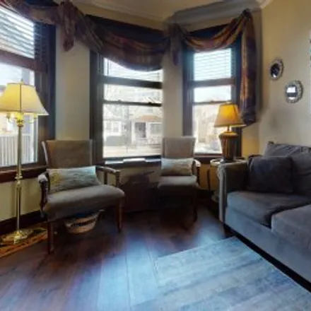 Image 1 - 4733 West Byron Street, Northwest Side, Chicago - Apartment for sale