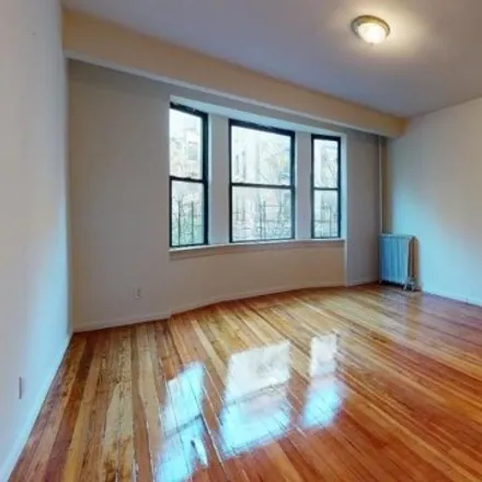 Rent this 5 bed apartment on 622 West 137th Street in New York, NY 10031