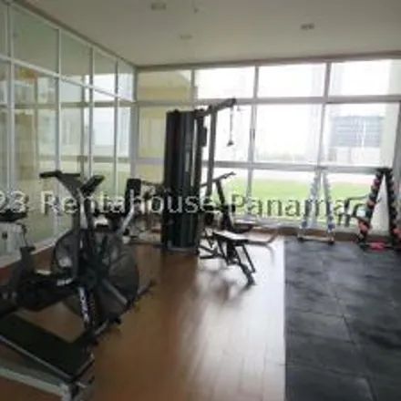 Rent this 3 bed apartment on PH Riverside in Calle Mira Mar, Parque Lefevre