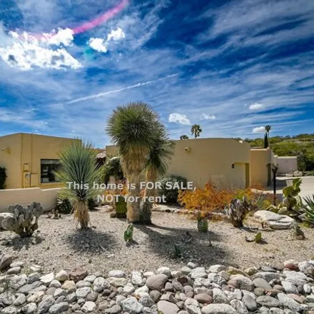 Image 1 - 5389 North Paseo del Arenal, Pima County, AZ 85750, USA - House for sale