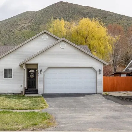 Buy this 3 bed house on 2220 Woodside Boulevard in Hailey, ID 83333