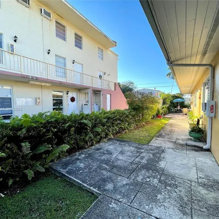 Image 9 - 1329 Northwest 6th Street, Miami, FL 33125, USA - Apartment for rent