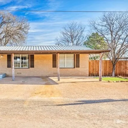 Buy this 2 bed house on 6434 Lincoln Park Road West in San Angelo, TX 76904