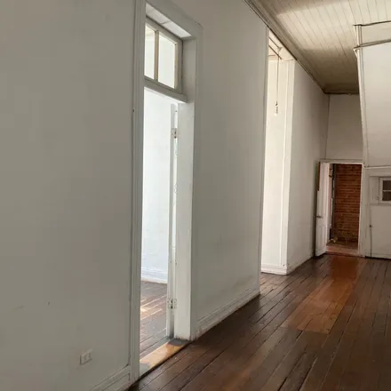 Rent this 5 bed house on Urriola 534 in 237 0718 Valparaíso, Chile