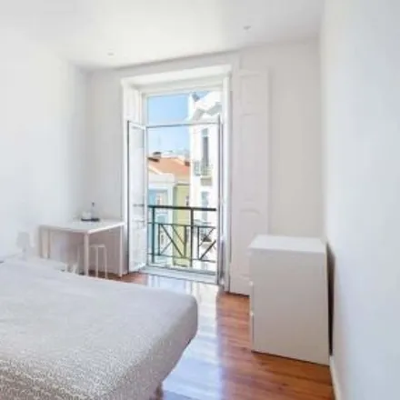 Rent this 3 bed room on Rua do Zaire 11 in 1170-397 Lisbon, Portugal