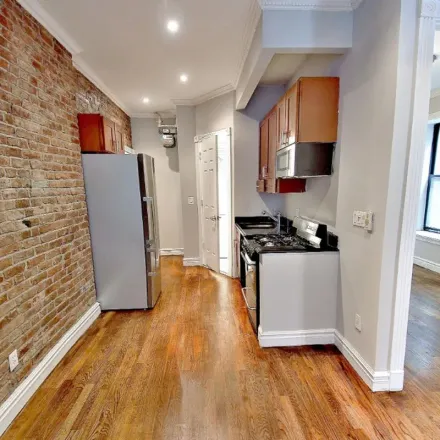 Image 2 - 192 Elizabeth Street, New York, NY 10012, USA - Apartment for rent