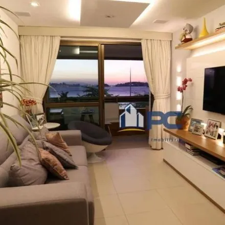 Buy this 3 bed apartment on Avenida Prefeito Sílvio Picanço in Charitas, Niterói - RJ