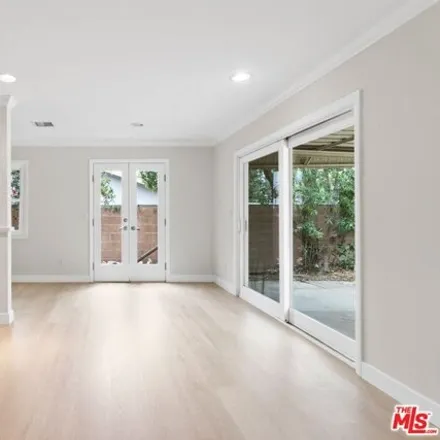 Image 9 - 13545 Simshaw Avenue, Los Angeles, CA 91342, USA - House for sale