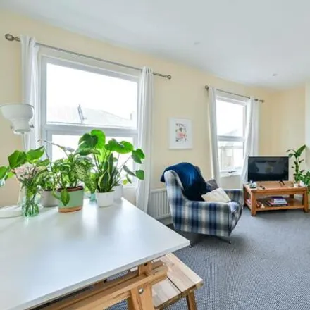 Rent this 3 bed house on Brayards Road in London, SE15 2BX