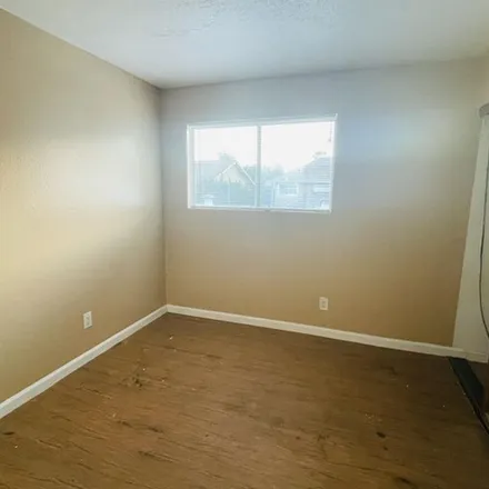 Rent this 3 bed apartment on unnamed road in San Diego, CA 92129