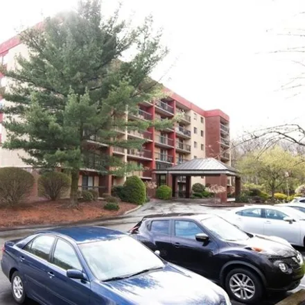 Image 3 - Centurion Drive, Forest Hills, Allegheny County, PA 15221, USA - Condo for sale