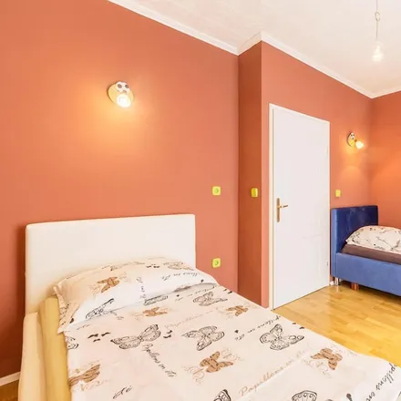 Image 6 - 52204 Ližnjan, Croatia - Apartment for rent