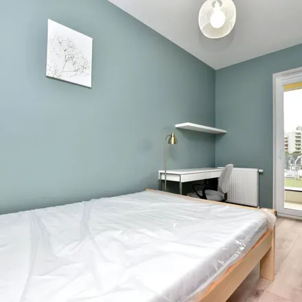 Rent this 3 bed apartment on Eugeniusza Kwiatkowskiego 87 in 35-312 Rzeszów, Poland