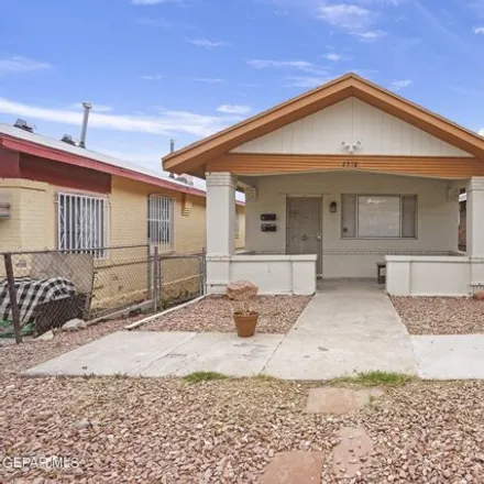 Rent this 3 bed house on 2346 Federal Avenue in El Paso, TX 79930