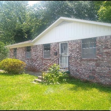 Rent this 3 bed house on 2217 Broadview Avenue in Conway, AR 72034