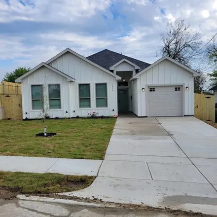 Buy this 4 bed house on 2730 Southland Street in Dallas, TX 75215