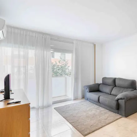 Image 3 - Carrer de Pere IV, 205; 207, 08018 Barcelona, Spain - Apartment for rent