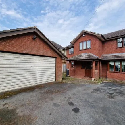 Buy this 4 bed house on Keepers Lane in Codsall, WV8 1QJ