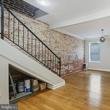 Image 6 - 231 South Regester Street, Baltimore, MD 21231, USA - House for sale