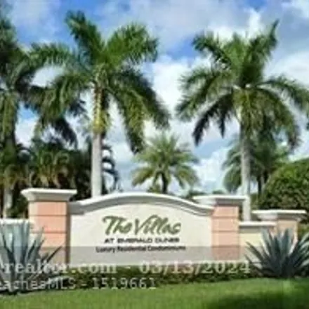 Buy this 1 bed condo on 6426 Emerald Dunes Drive in West Palm Beach, FL 33411