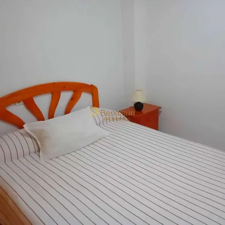 Image 5 - Avenida Ramón y Cajal, 29640 Fuengirola, Spain - Apartment for rent