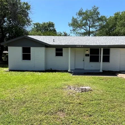 Rent this 3 bed house on 1116 Tierra Drive in Mesquite, TX 75149