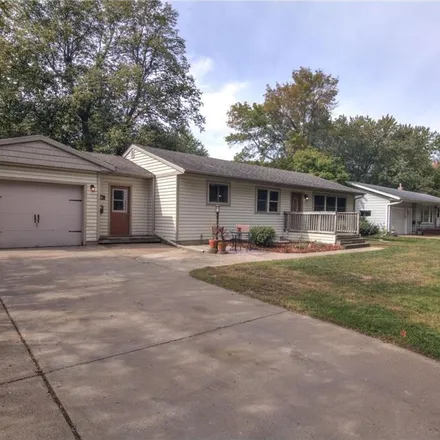 Image 4 - 613 North Dallas Street, River Falls, WI 54022, USA - House for sale