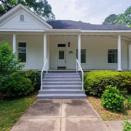 Buy this 4 bed house on 1242 6th Avenue in West Point, Troup County