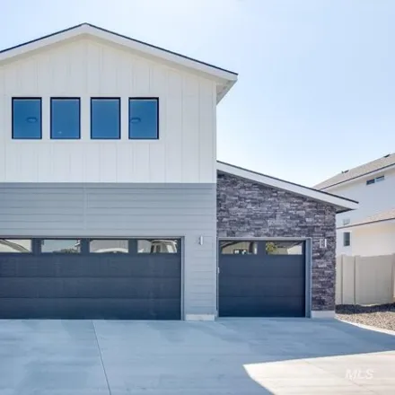 Buy this 4 bed house on 3070 South Alcamo Way in Meridian, ID 83642