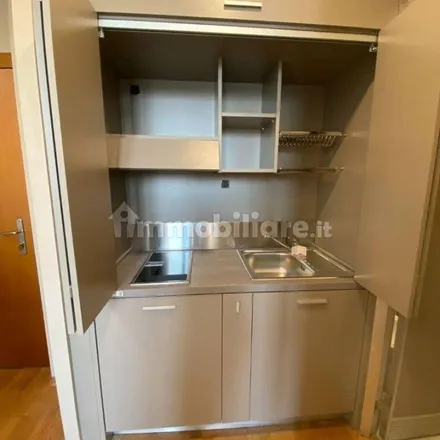 Image 5 - Via Giovanni Ribet 8 int. 1 bis, 10125 Turin TO, Italy - Apartment for rent