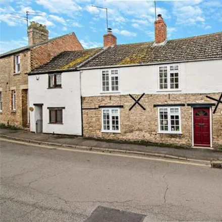 Buy this 3 bed duplex on Co-op Car Park in East Road, Oundle