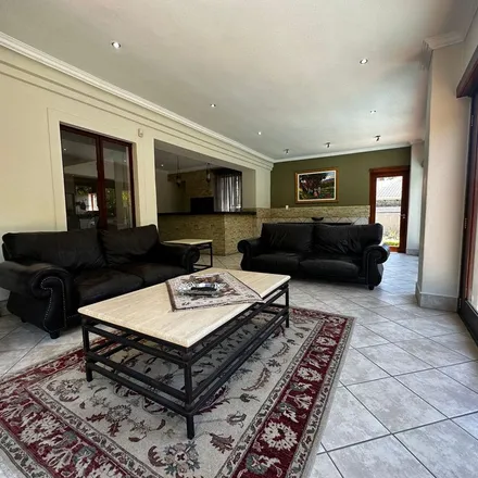 Image 8 - Hammer Geyor Street, The Wilds, Gauteng, 0072, South Africa - Apartment for rent