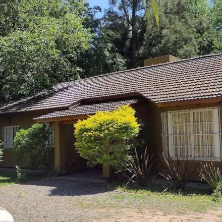 Buy this 3 bed house on Tucumán in Partido de Escobar, Ingeniero Maschwitz