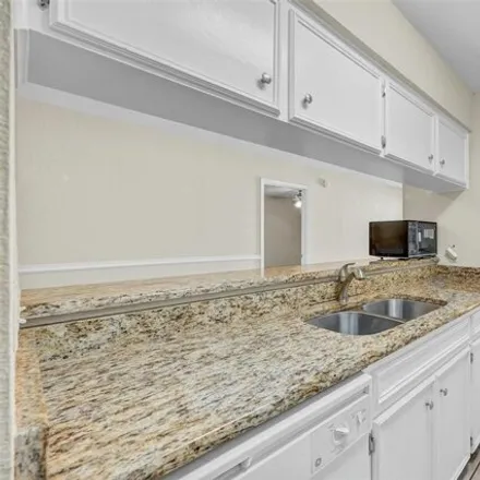 Image 7 - 10616 Mellow Meadows Dr Unit 11C, Austin, Texas, 78750 - Condo for rent