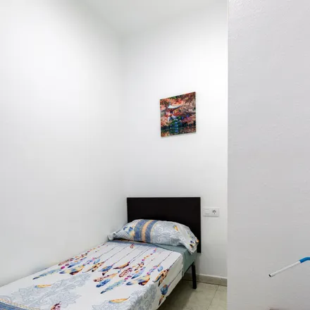 Rent this 2 bed room on Gran Via de les Corts Catalanes in 317, 08001 Barcelona