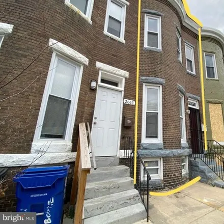 Image 2 - 2609 Boone Street, Baltimore, MD 21218, USA - House for sale