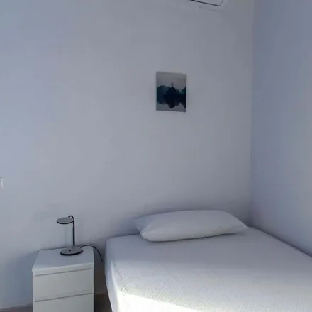Image 2 - Via dei Sulpici, 00174 Rome RM, Italy - Room for rent