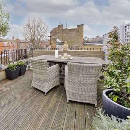Image 3 - St Helens Gardens, London, W10 6LN, United Kingdom - Apartment for sale