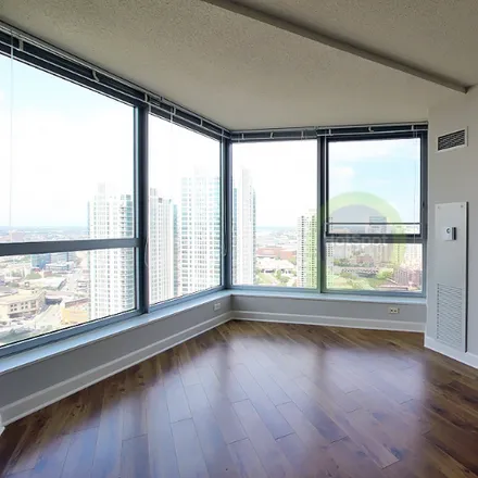Rent this 1 bed condo on 279 N Canal St