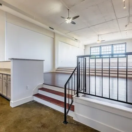 Image 5 - The Lofts at South Bluff, 505 Tennessee Street, Memphis, TN 38103, USA - Condo for sale