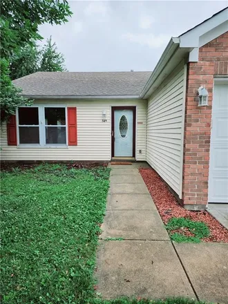 Image 3 - 349 Springfield Circle, Greenwood, IN 46143, USA - House for sale